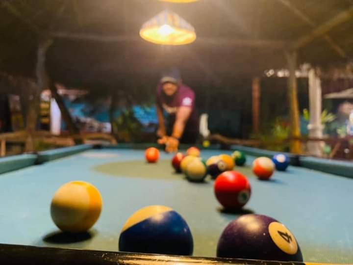 Visu Villa Hotel ハバラナ エクステリア 写真