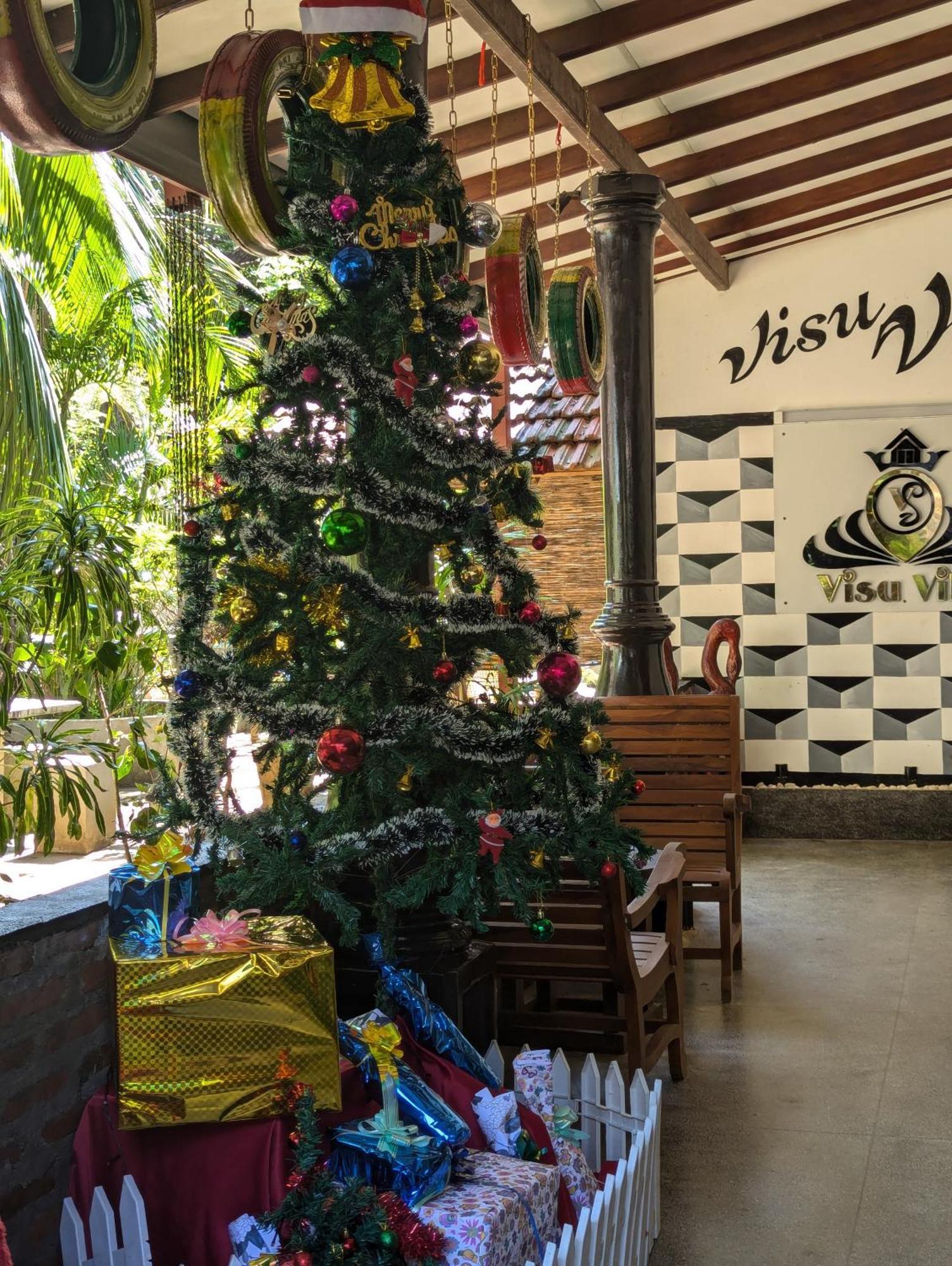 Visu Villa Hotel ハバラナ エクステリア 写真